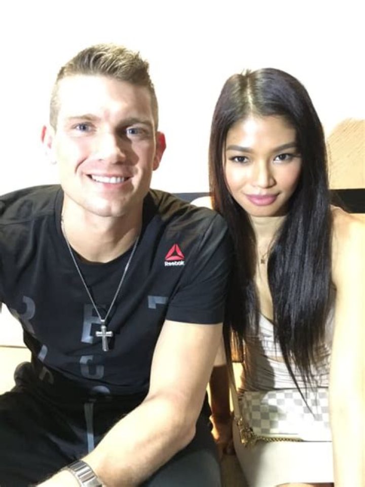 Stephen Thompson Wife: Is UFC Fighter Married? Gay Rumors Trending On Internet