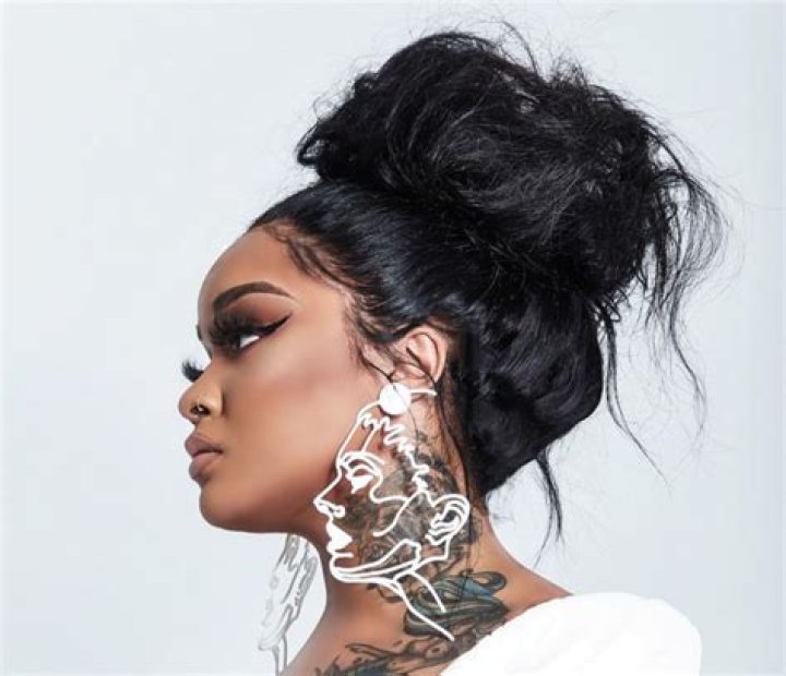 Stunna Girl Mugshot | Who Did She Kidnap | Dog Cage Kidnapping Case