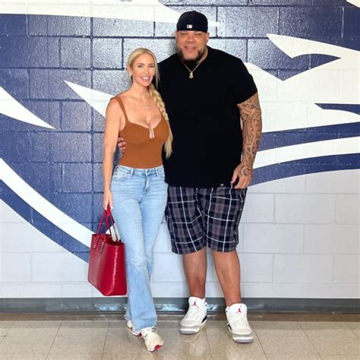 Tim Salmon Bio, Wiki, Age, Height, Parents, Wife, Angels, Salary, and Net Worth