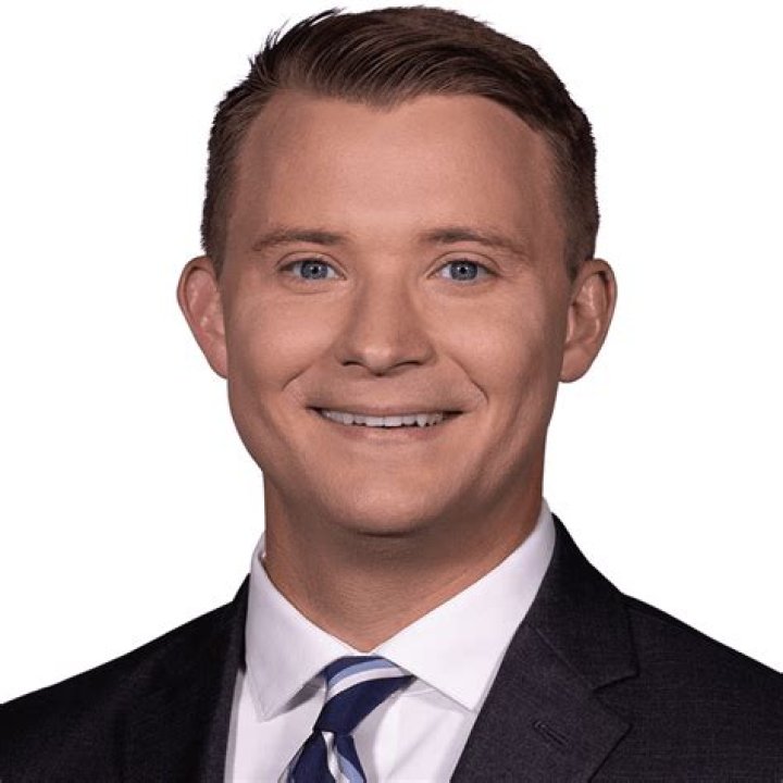 Tom Garris Bio, Wiki, Age, Height, Wife, Kids, NBC5 News WPTZ, Salary, and Net Worth