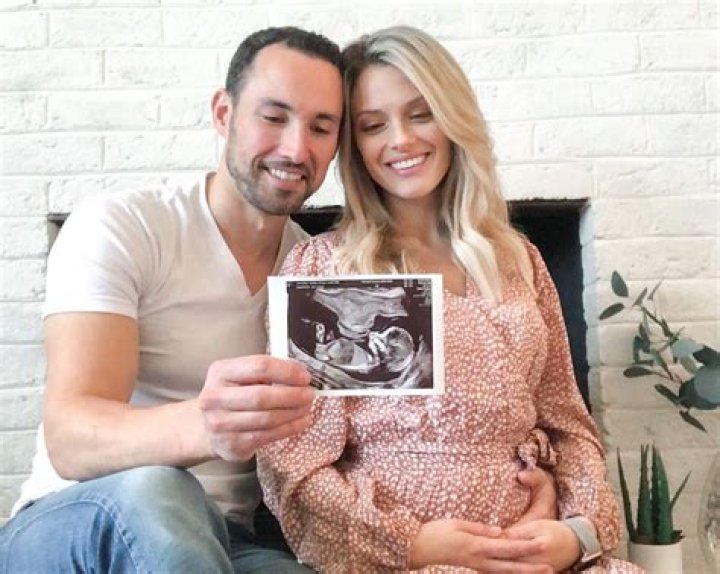 Tracy Hinson | Pregnant, Husband Family And Health Update