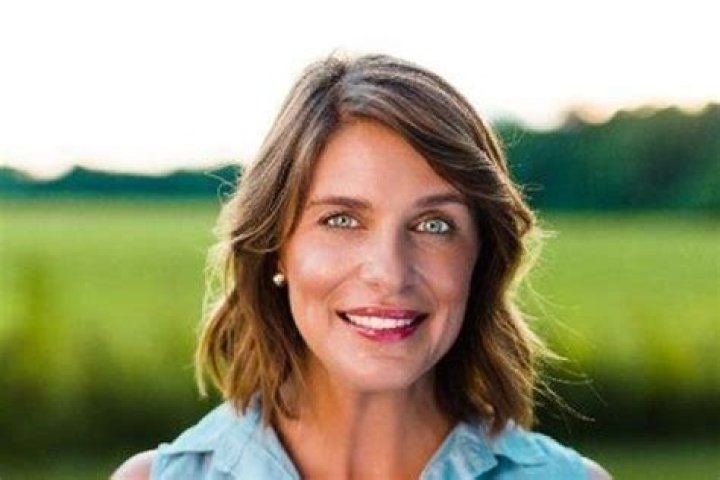 Vivian Howard- Wiki, Height, Husband, Net Worth