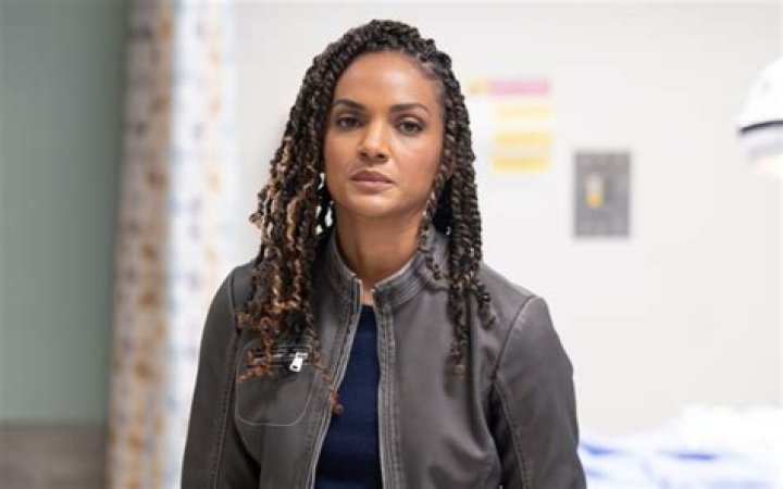 What has Mekia Cox been in? Who did Mekia Cox play on GREY’s anatomy?
