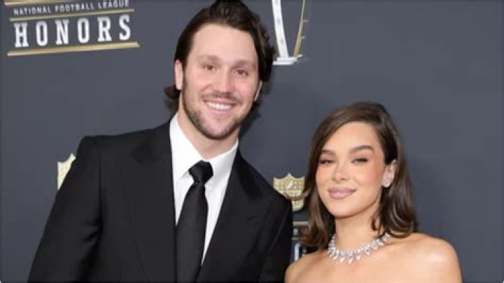 What Is Hailee Steinfeld Religion And Was She Born To Jewish Parents? Everything About Her