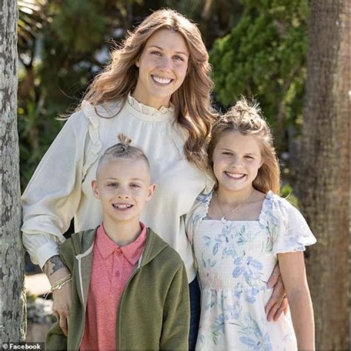 Who Are Shanna Gardner Daughter Abby And Liam? Family Background