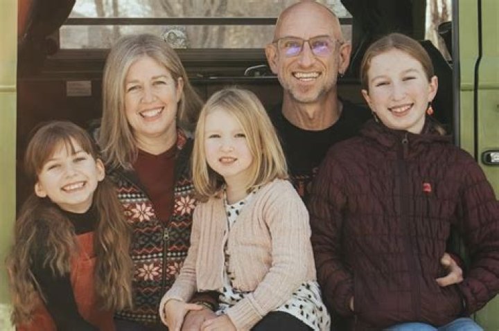 Who Is Ashley Holt Husband? Age Wikipedia Net Worth And Instagram