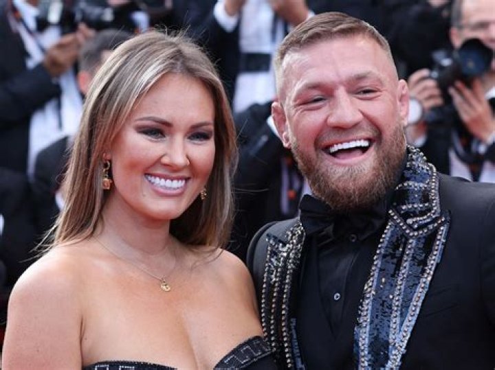 Who is Dee Devlin – partner or friend of Conor Mcgregor, height, age, wiki?