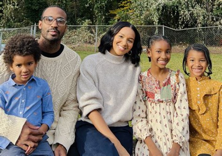 Who Is Johnny Mathis? Wiki, Height, Net Worth, Wife, Marriage