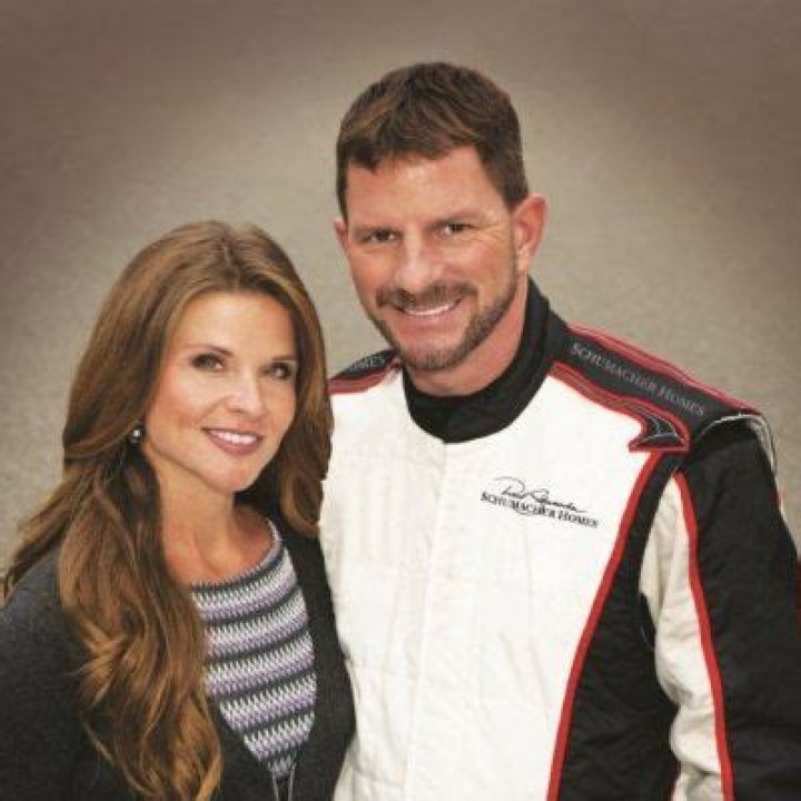 Who Is Rene Earnhardt? Meet Kerry Earnhardt Wife: Married Life And Wiki