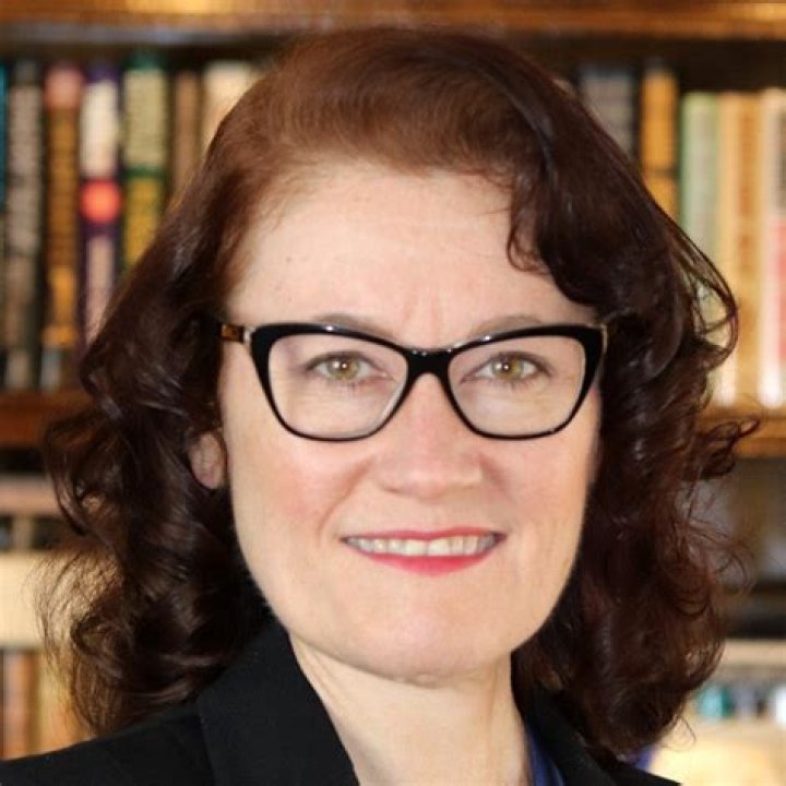 Who Is Robin Cahall? Linda Dunikoski Husband Age & Biography