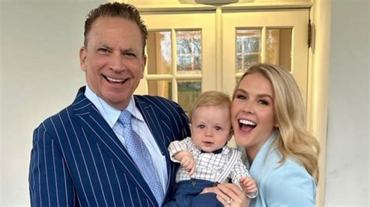 Youtube: Lady Mary Beth Wikipedia Age; Her Net Worth & Husband Details